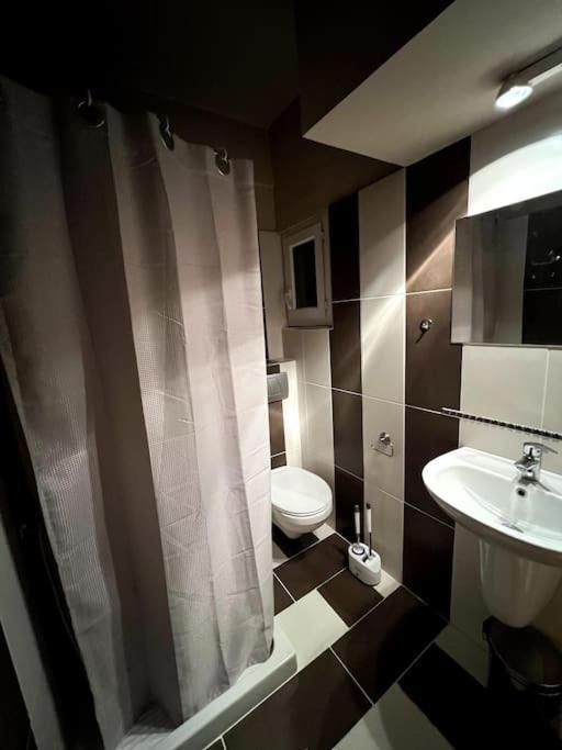 Olympus And Sea View Apartment ปลาตาโมนาส ภายนอก รูปภาพ